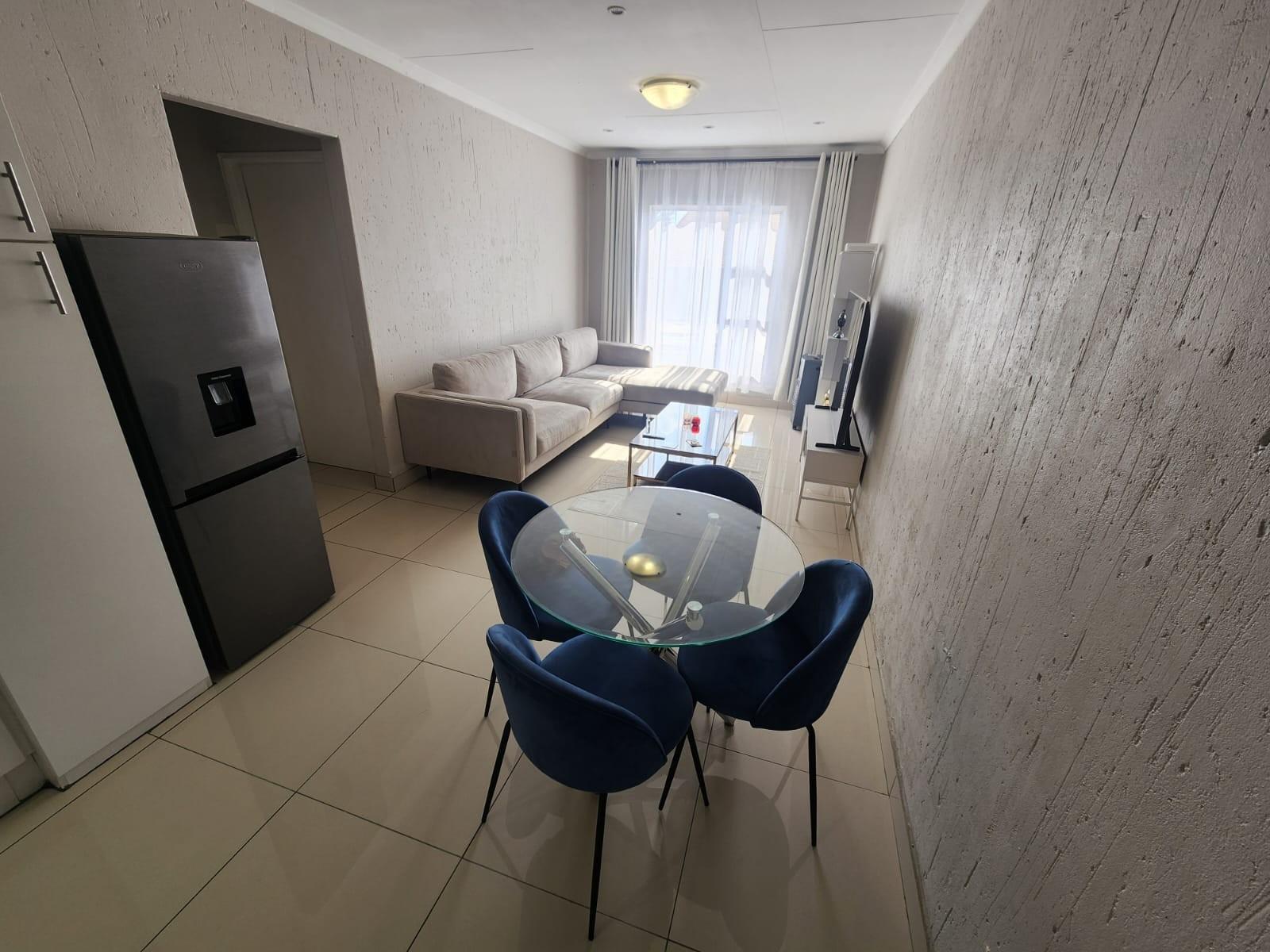 Apartment For Sale in Lyndhurst, Johannesburg