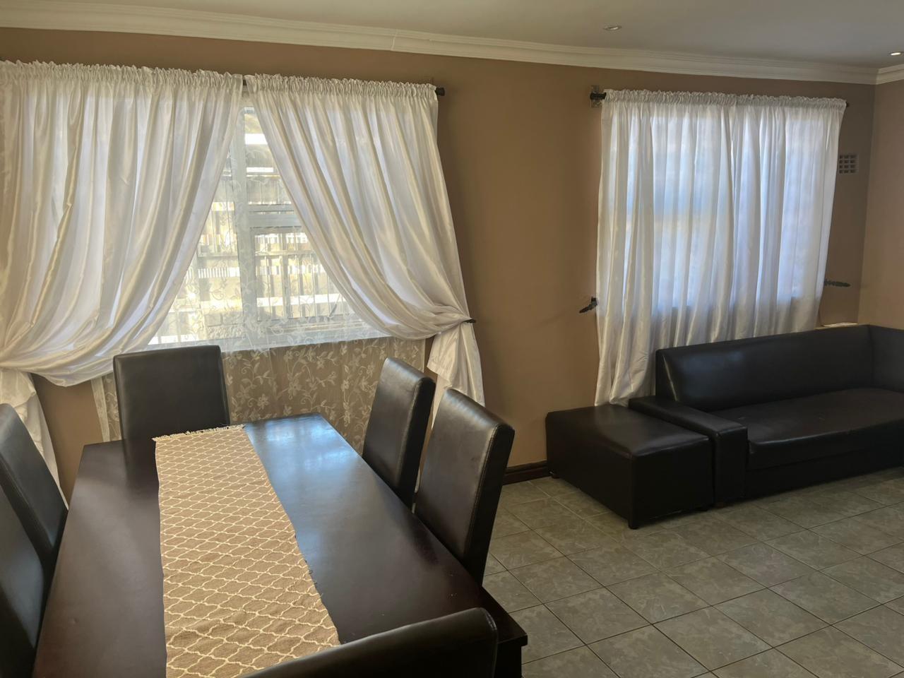 Beautiful 3 Bed home Sale in Portalnds Mitchells Plain