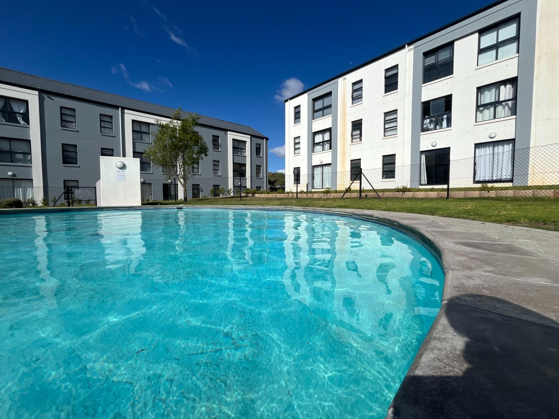 Apartment For Sale in De Wijnlanden Residential Estate, Stellenbosch