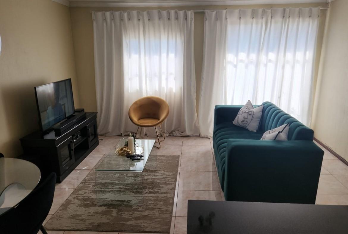Apartment For Sale in Bramley View, Johannesburg