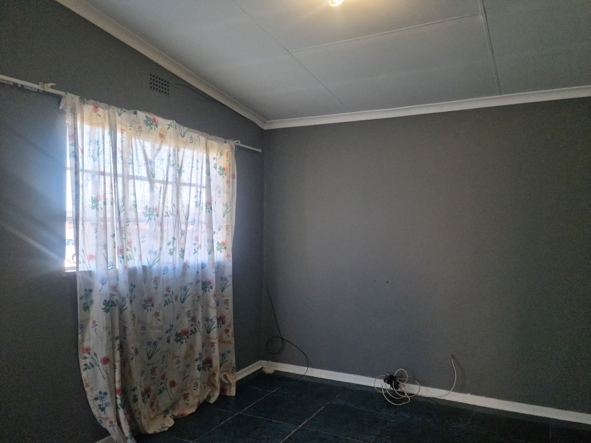 Fabulous 3 Bed house with a 2 Bed Cottage in Eldorado Park Ext 4
