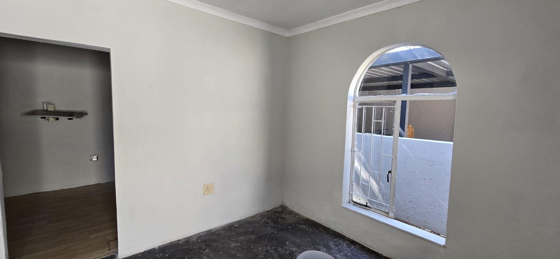 House For Sale in Garsfontein , Pretoria/PRICE REDUCED