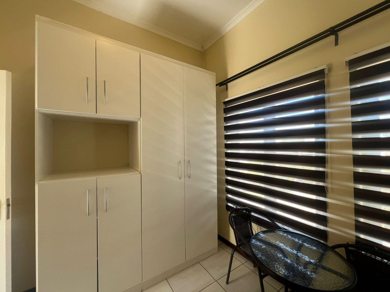 1 Bed Studio Apartment To Rent in Bryanston, Sandton