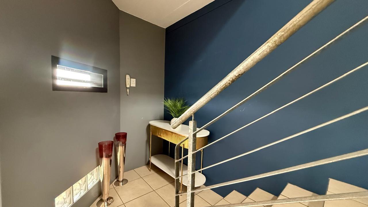 Duplex To Rent in Essenwood Durban KwaZulu Natal