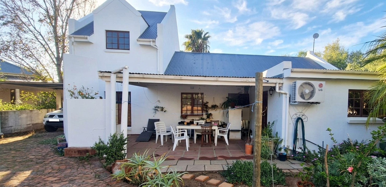 House For Sale in Riebeek Kasteel, Riebeek Valley