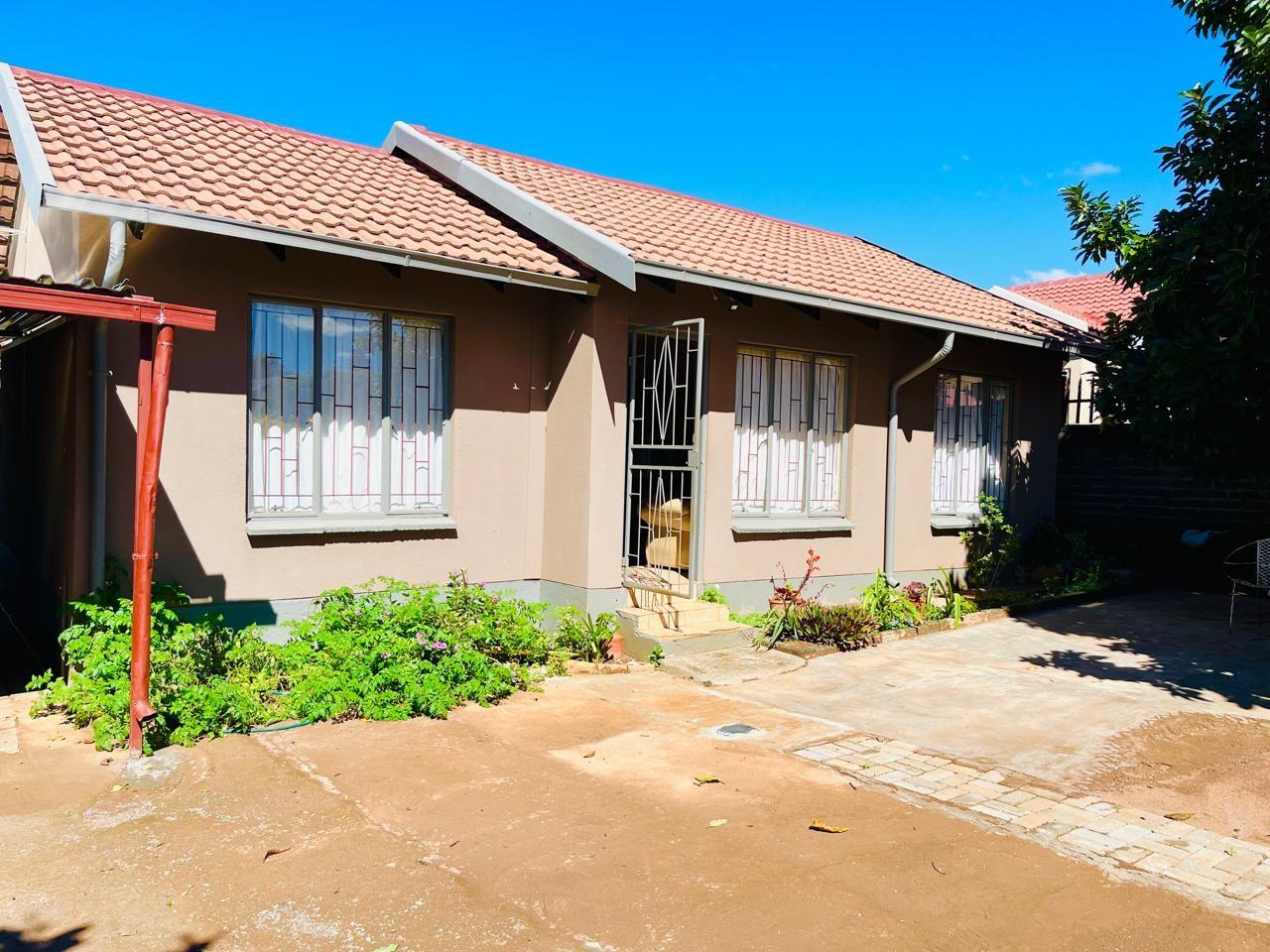 House For Sale in Tlhabane West, Rustenburg, North West