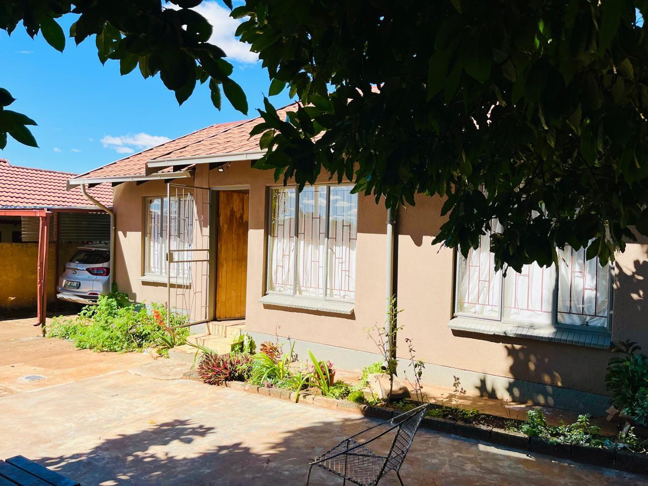 House For Sale in Tlhabane West, Rustenburg, North West