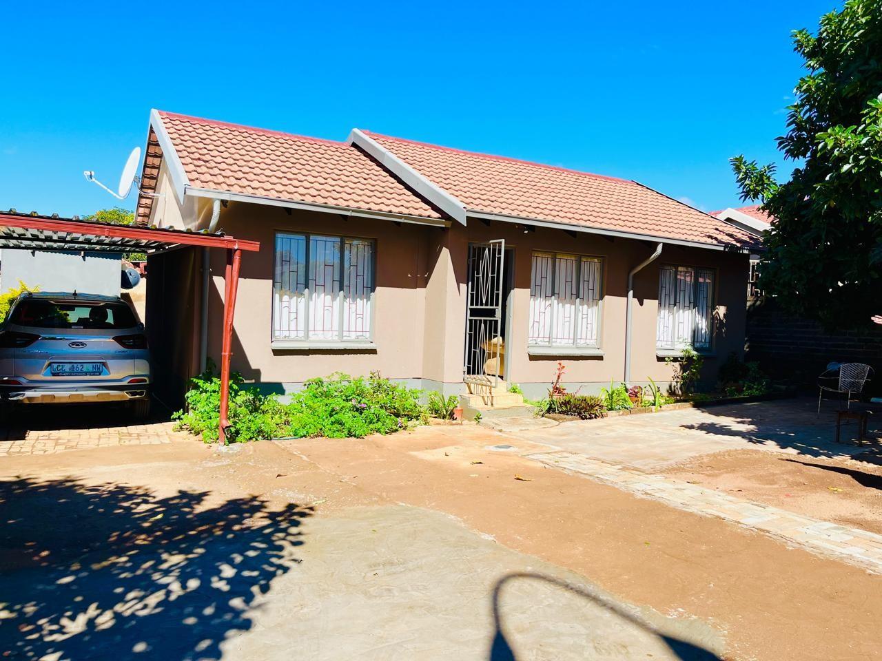 House For Sale in Tlhabane West, Rustenburg, North West