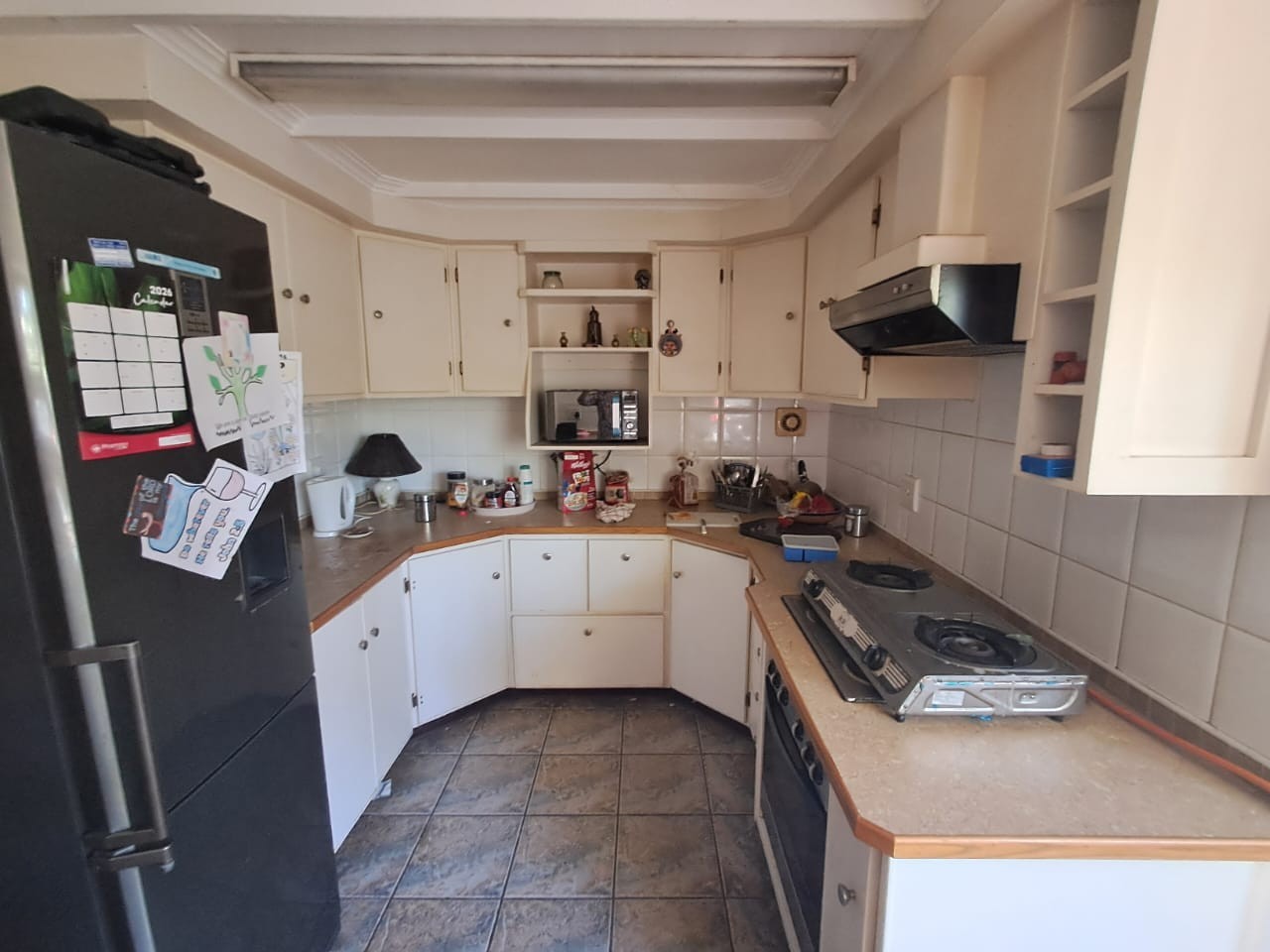 Spacious Coastal Family Home With Pool And Potential