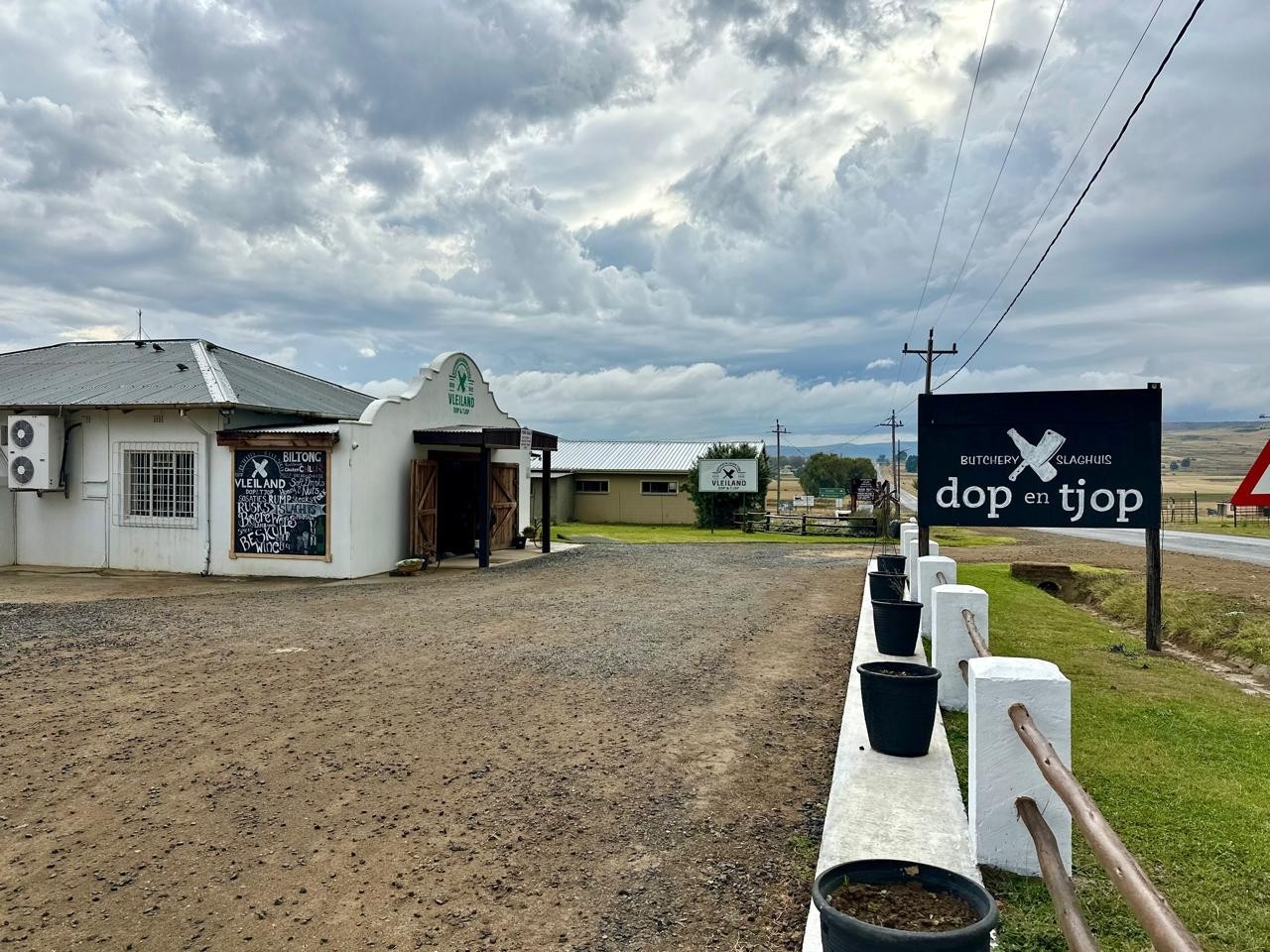 Fully Equipped Butchery and Liquor Store For Sale in Wakkerstroom.