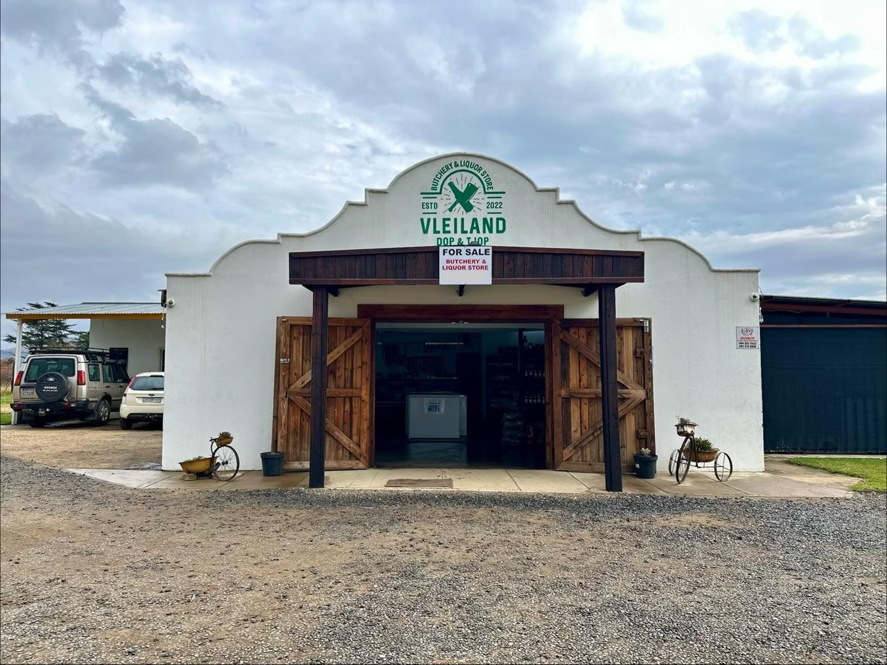 Fully Equipped Butchery and Liquor Store For Sale in Wakkerstroom.