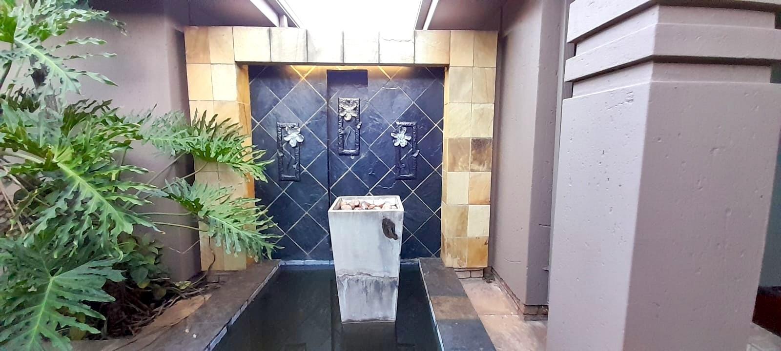 House For Sale in Pecanwood, Hartbeespoort, North West