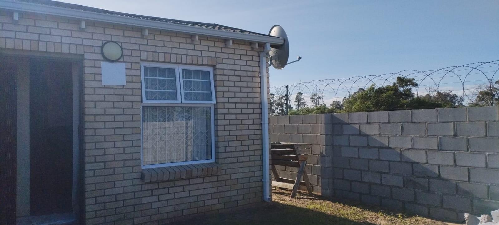 House for sale in Walmer Link, Port Elizabeth