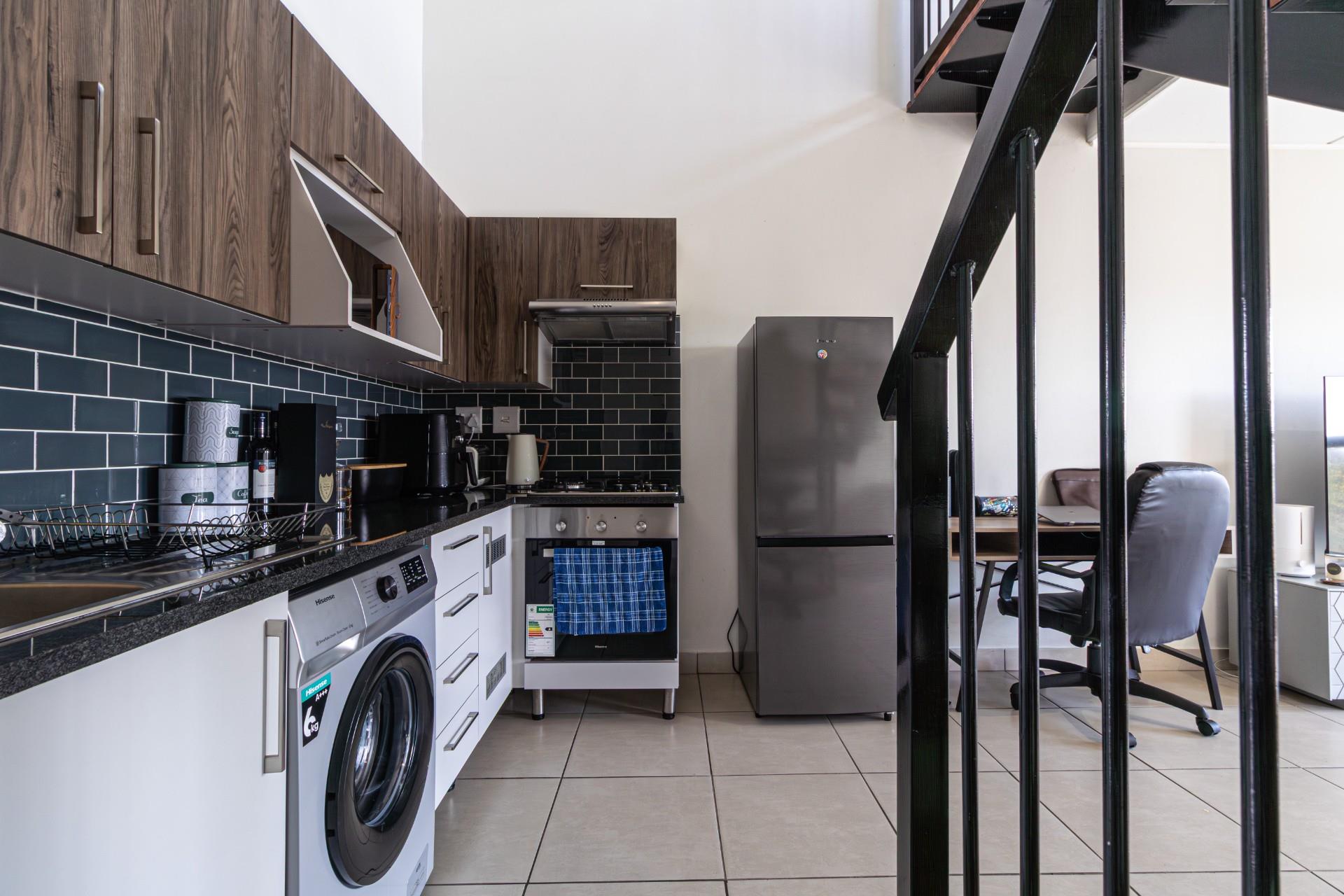 Apartment For Sale in Linbro Park, Sandton