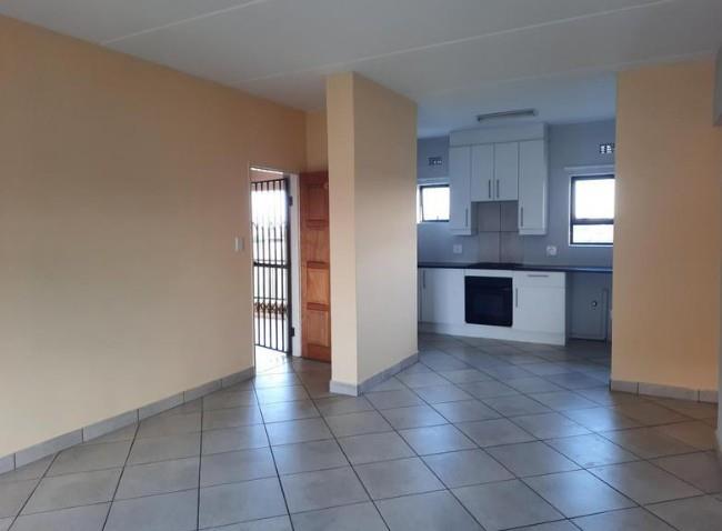 Townhouse For Sale in Waldrift, Vereeniging