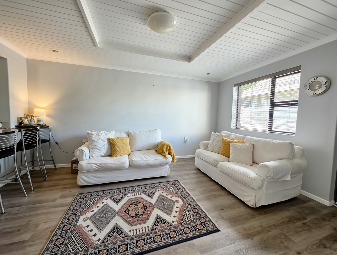 Apartment for rent in Blomtuin, Bellville, 56 m²
