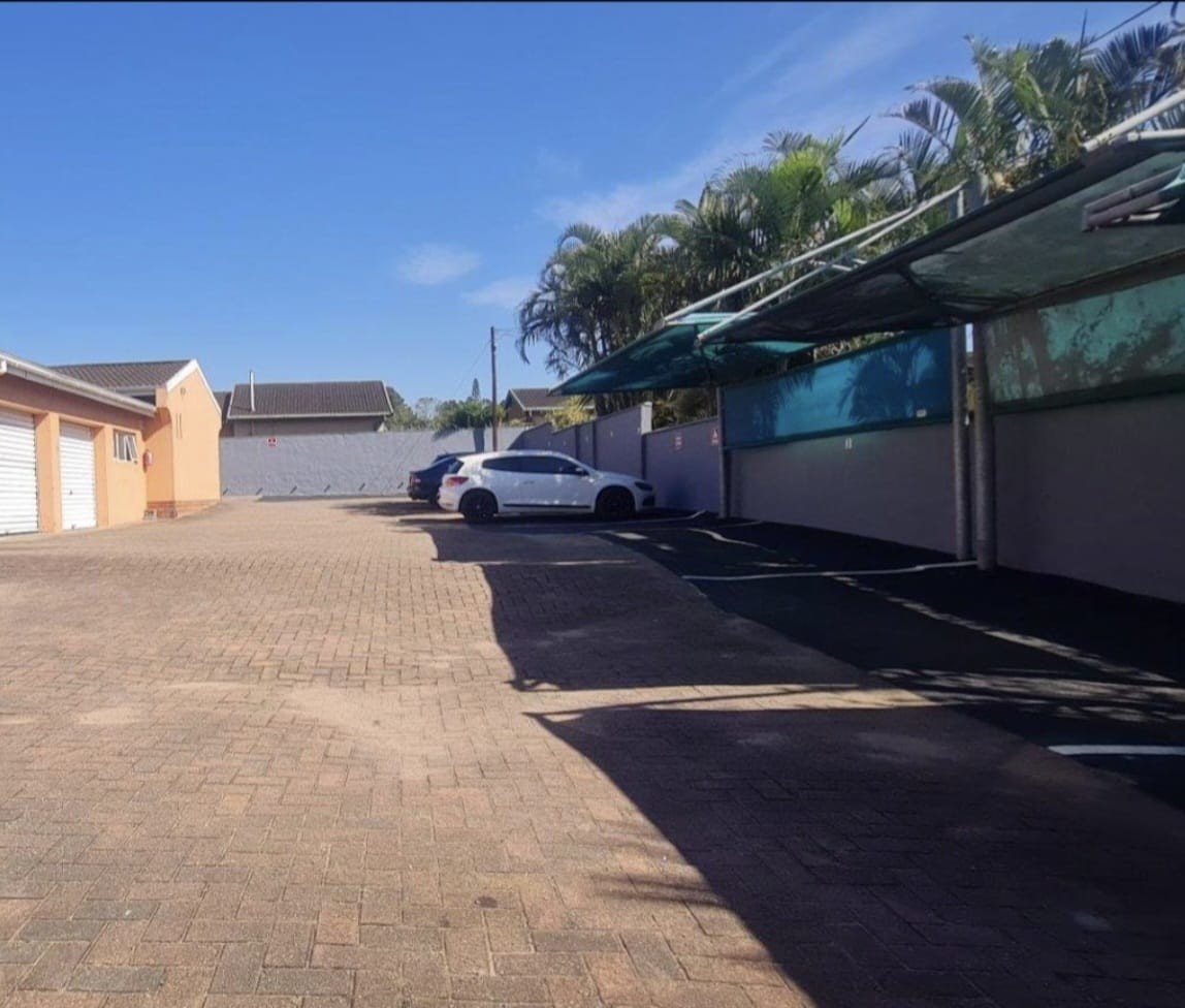 Townhouse For Sale in Malvern, Durban, KwaZulu Natal
