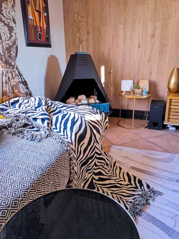 Furnished 3 Bedroom House To Rent in Faerie Glen, Pretoria