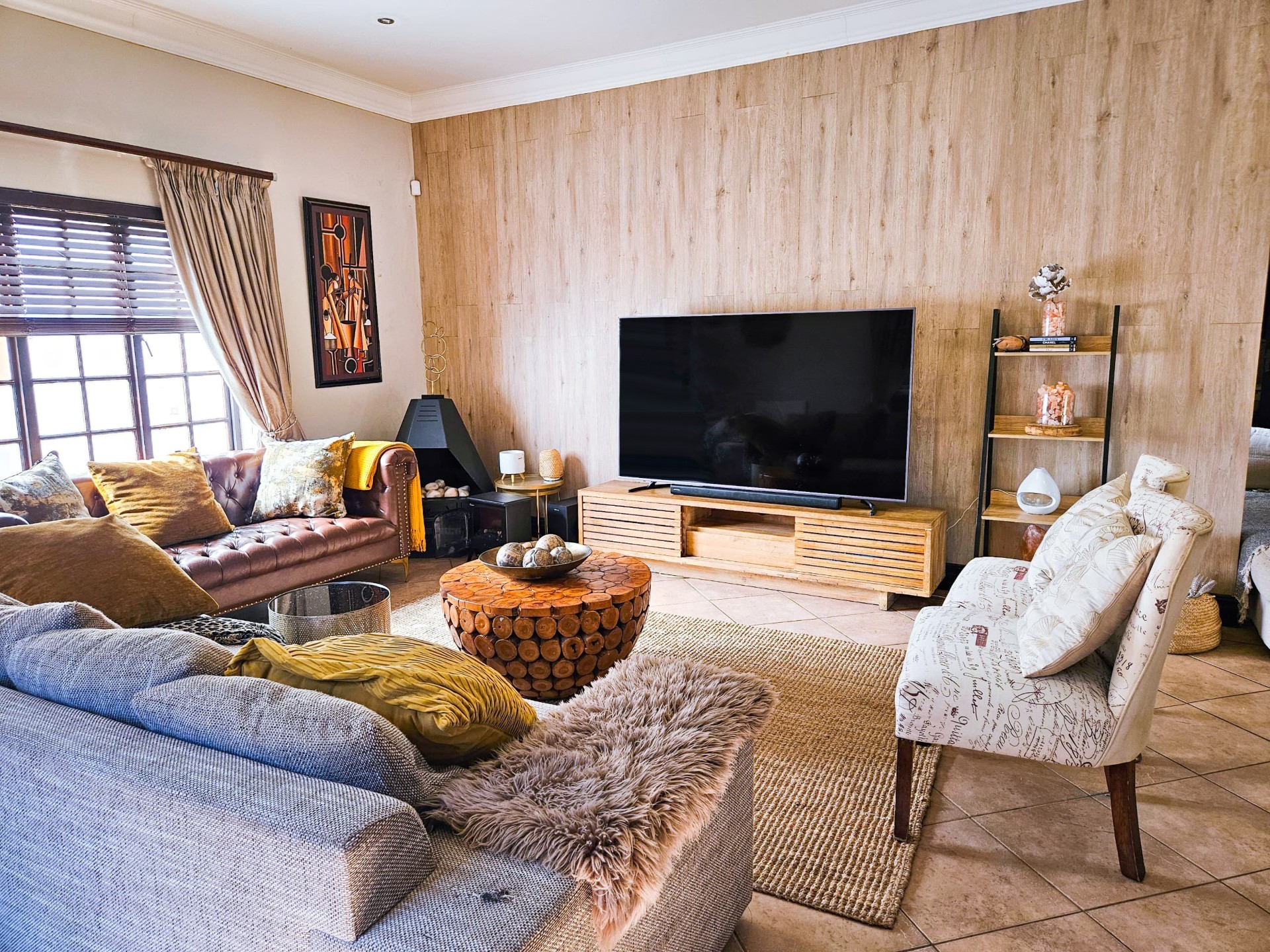 Furnished 3 Bedroom House To Rent in Faerie Glen, Pretoria