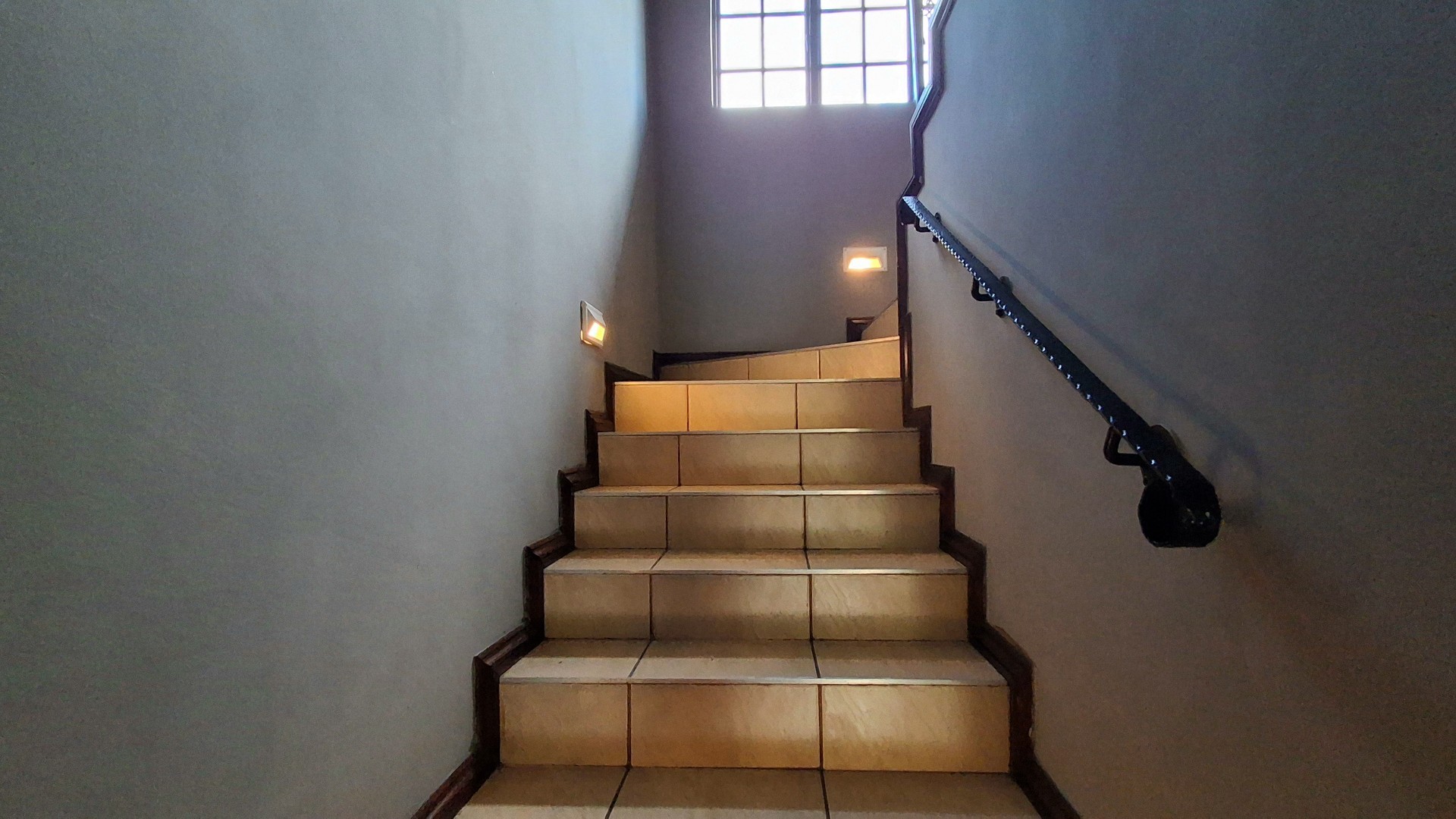 Private Duplex Townhouse Offering Space, Comfort, And Lifestyle