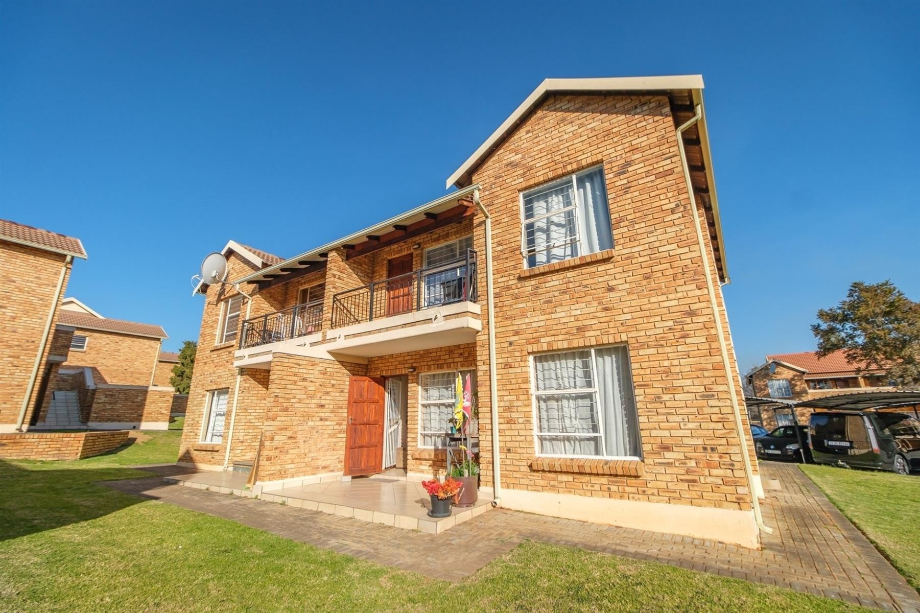 Modern Ground-Floor Convenience in the Heart of Honeydew