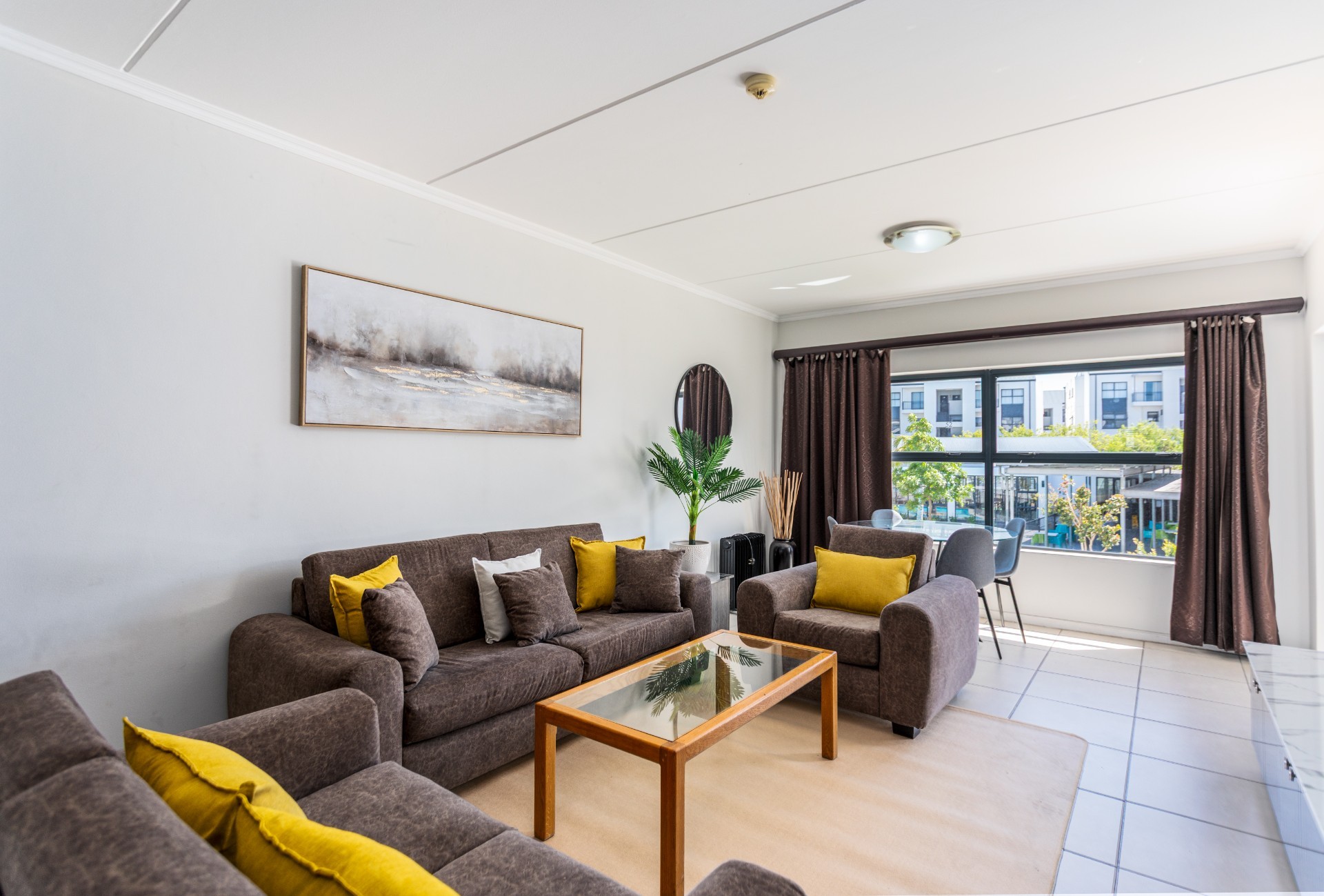 Apartment To Rent in Sandown, Blouberg