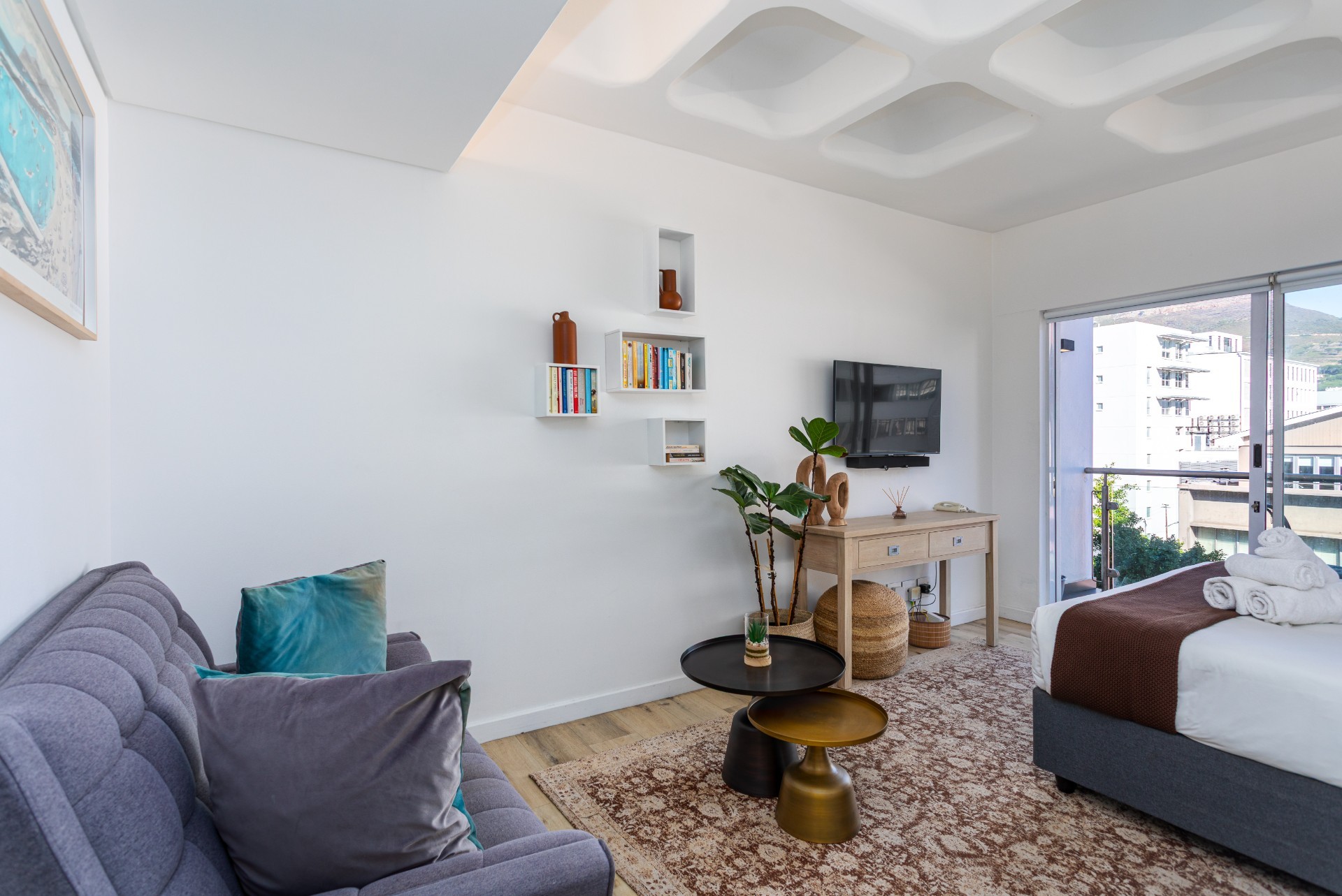 Apartment To Rent in Cape Town City Centre, Cape Town