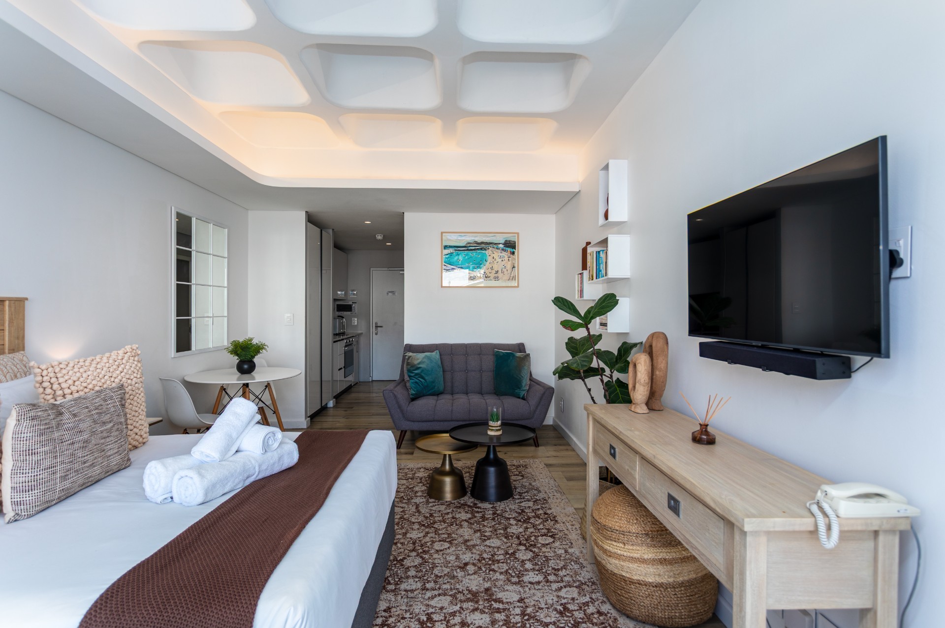 Apartment To Rent in Cape Town City Centre, Cape Town