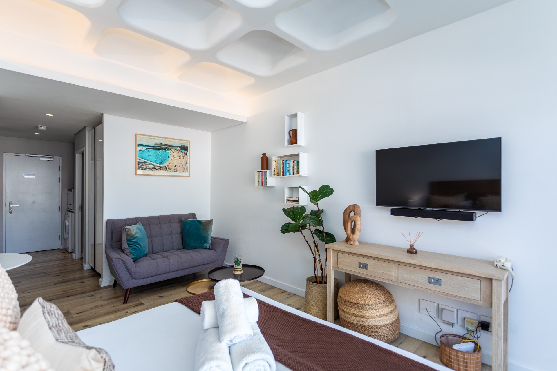 Apartment To Rent in Cape Town City Centre, Cape Town