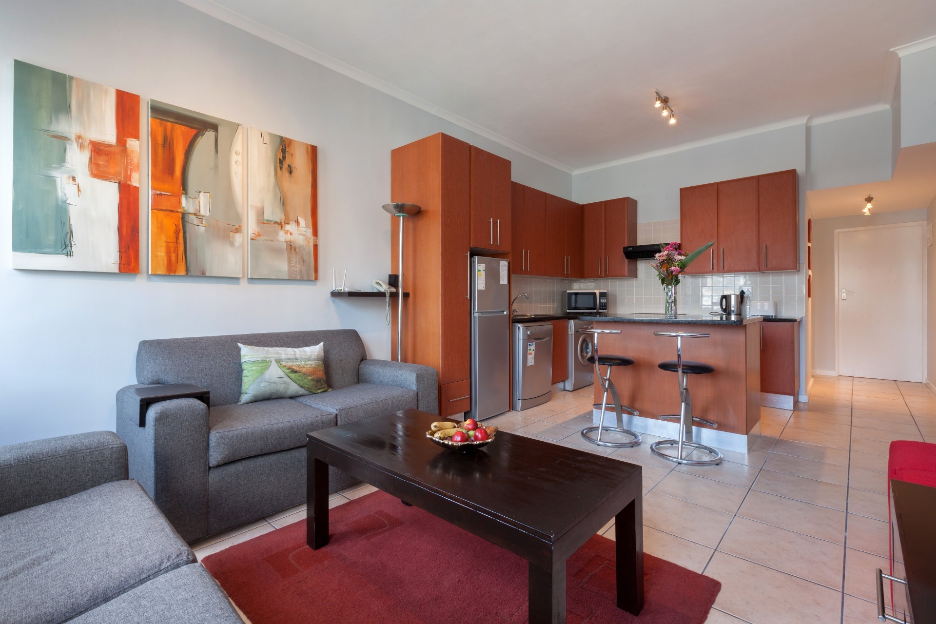 Apartment To Rent in Cape Town City Centre, Cape Town