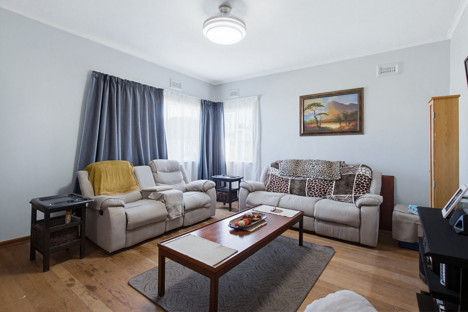 Spacious Corner Plot Family Home with Large Yard