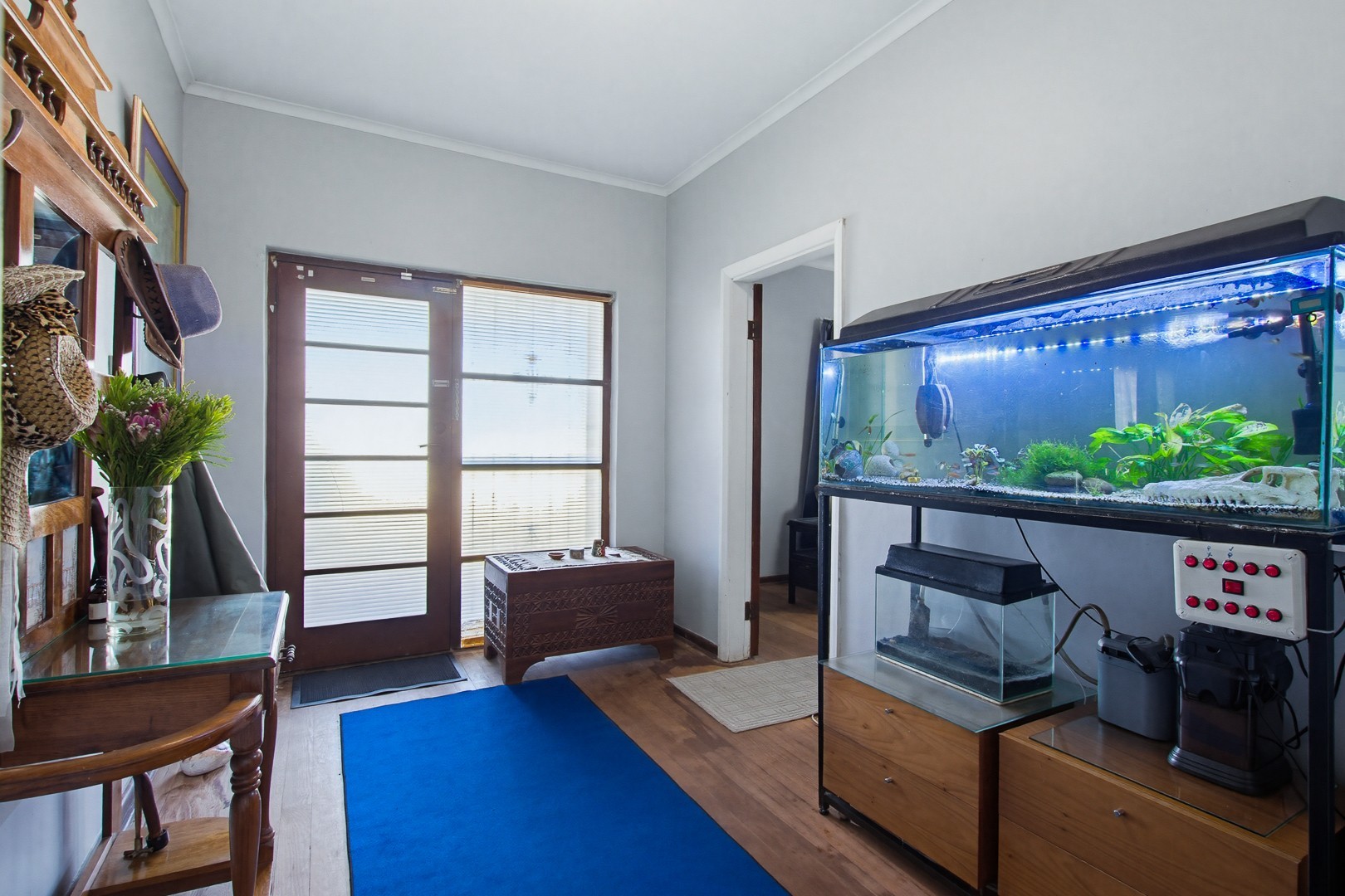 Spacious Corner Plot Family Home with Large Yard