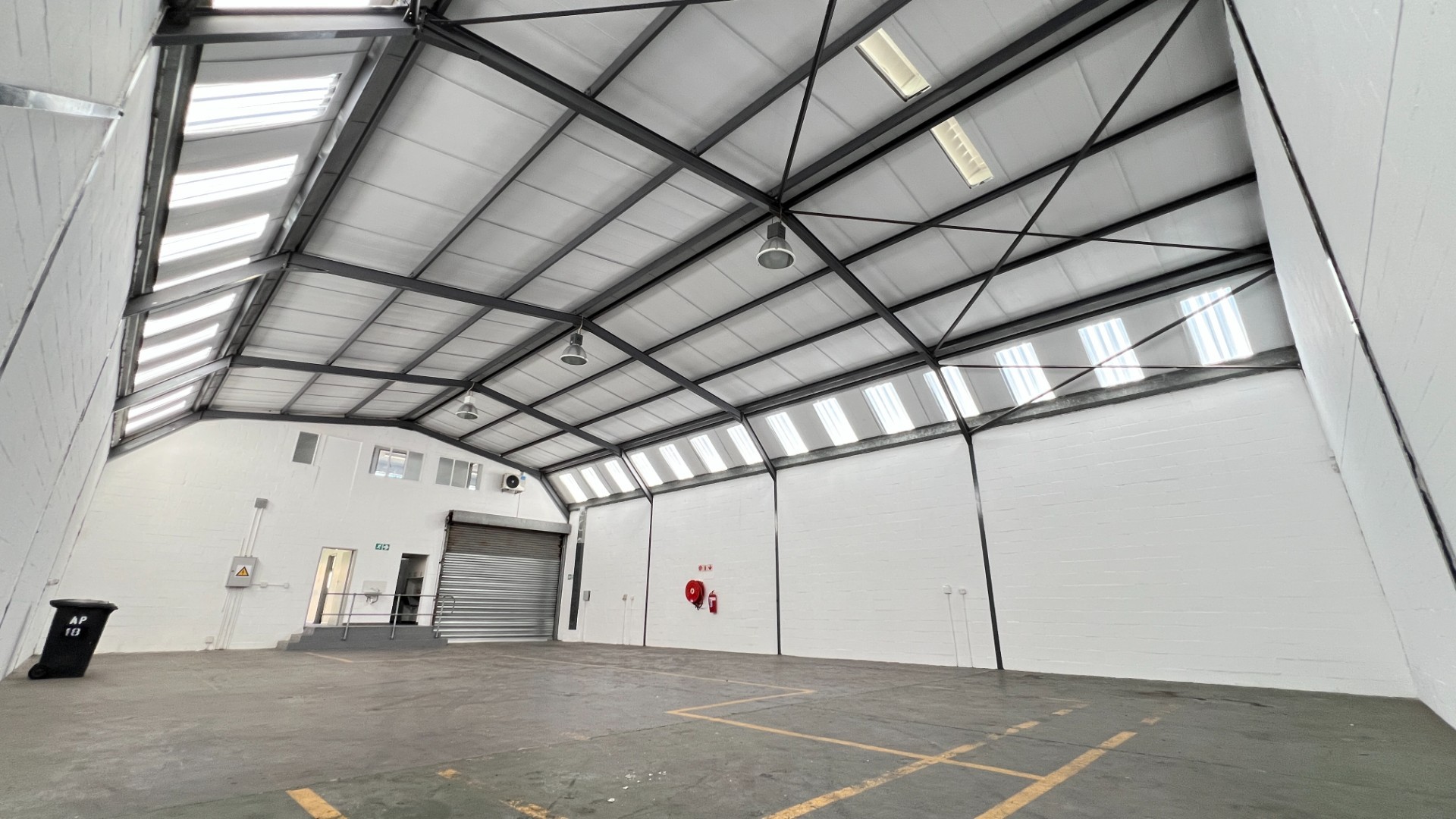 366m² Warehouse To Let in Montague Gardens, Cape Town | Alternator Park | Unit 18