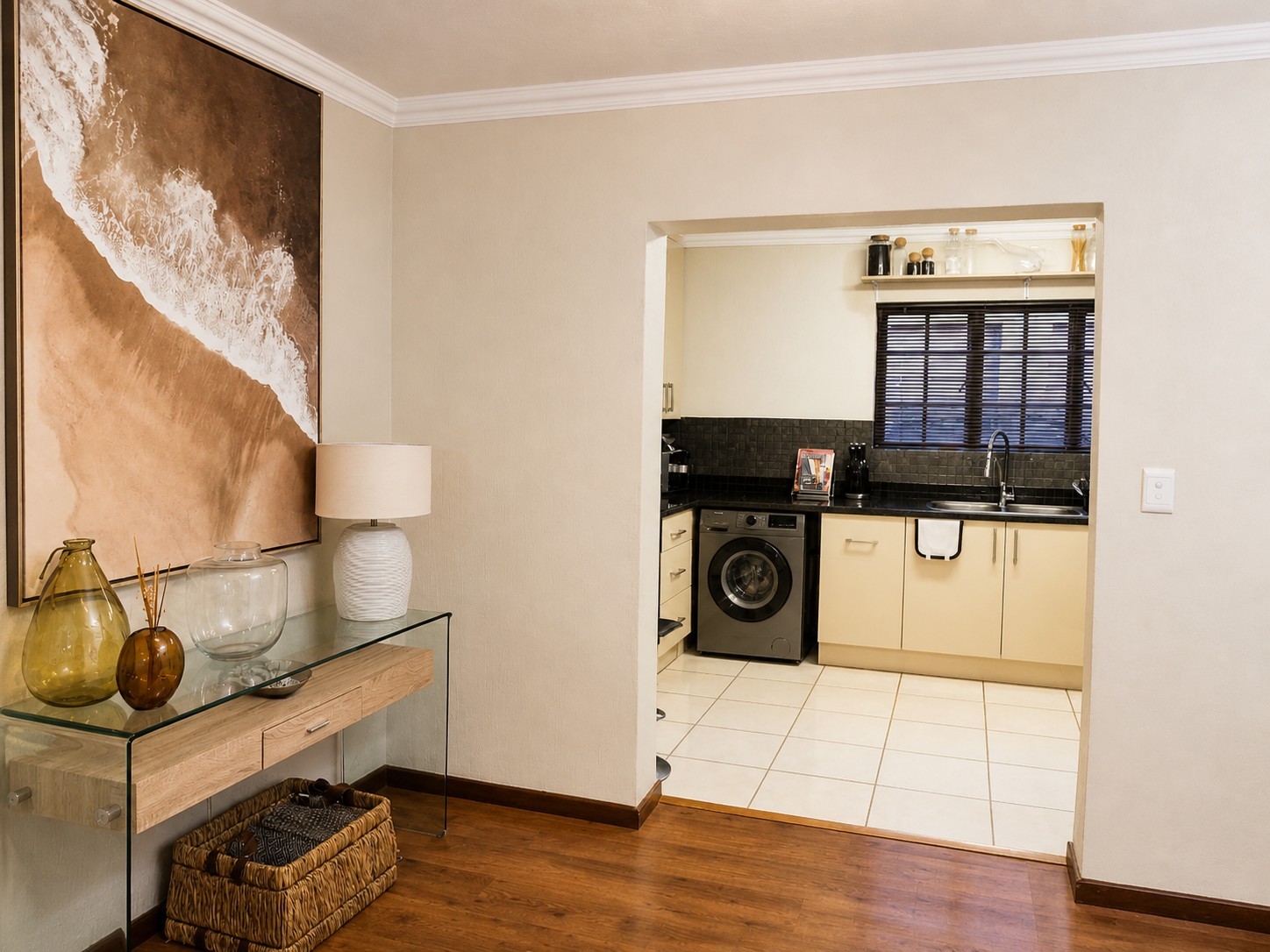 Furnished Ground Floor Apartment To Rent in Boardwalk, Pretoria