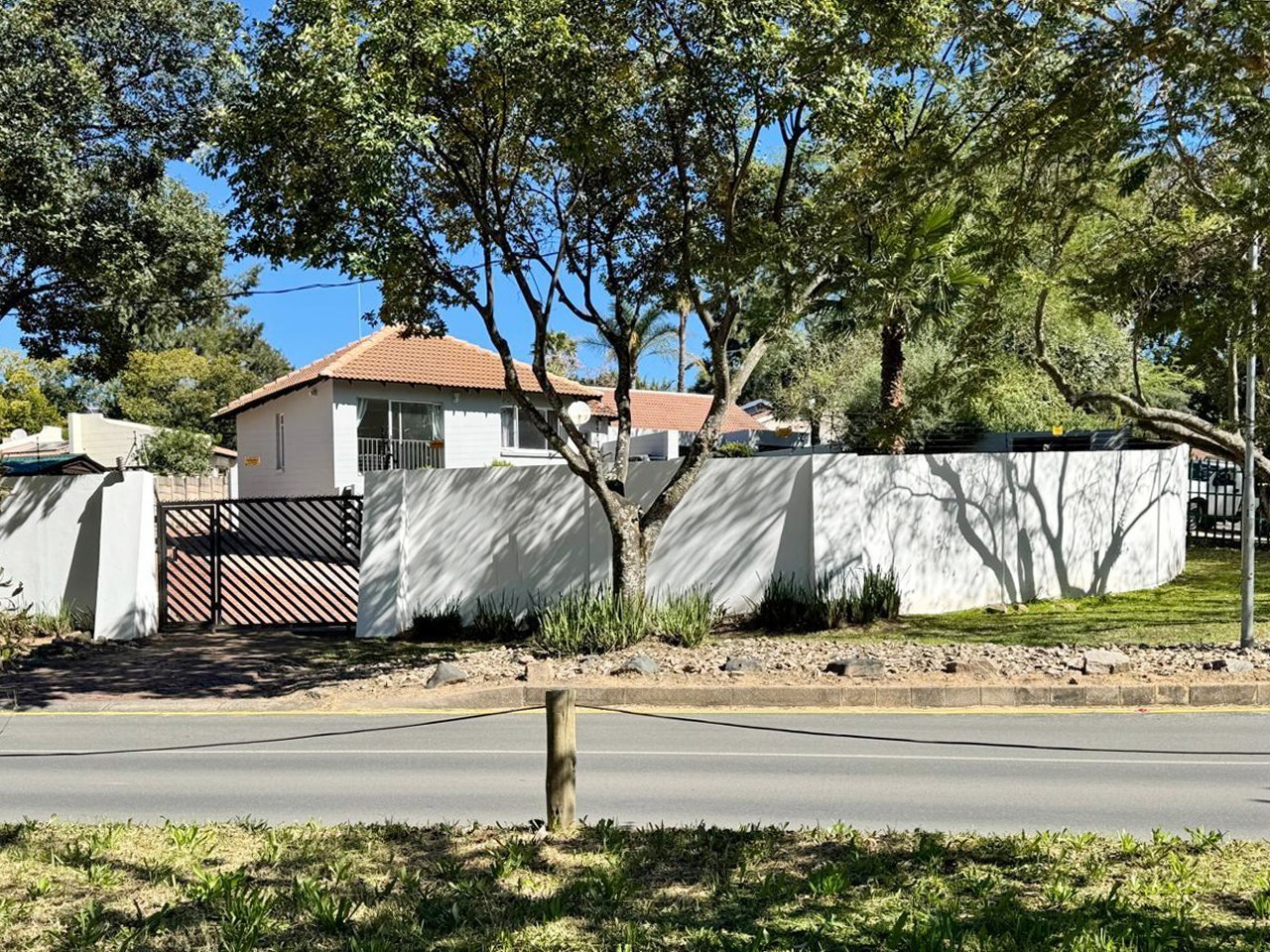 Investment Property FOR SALE in Jukskei Park, Randburg
