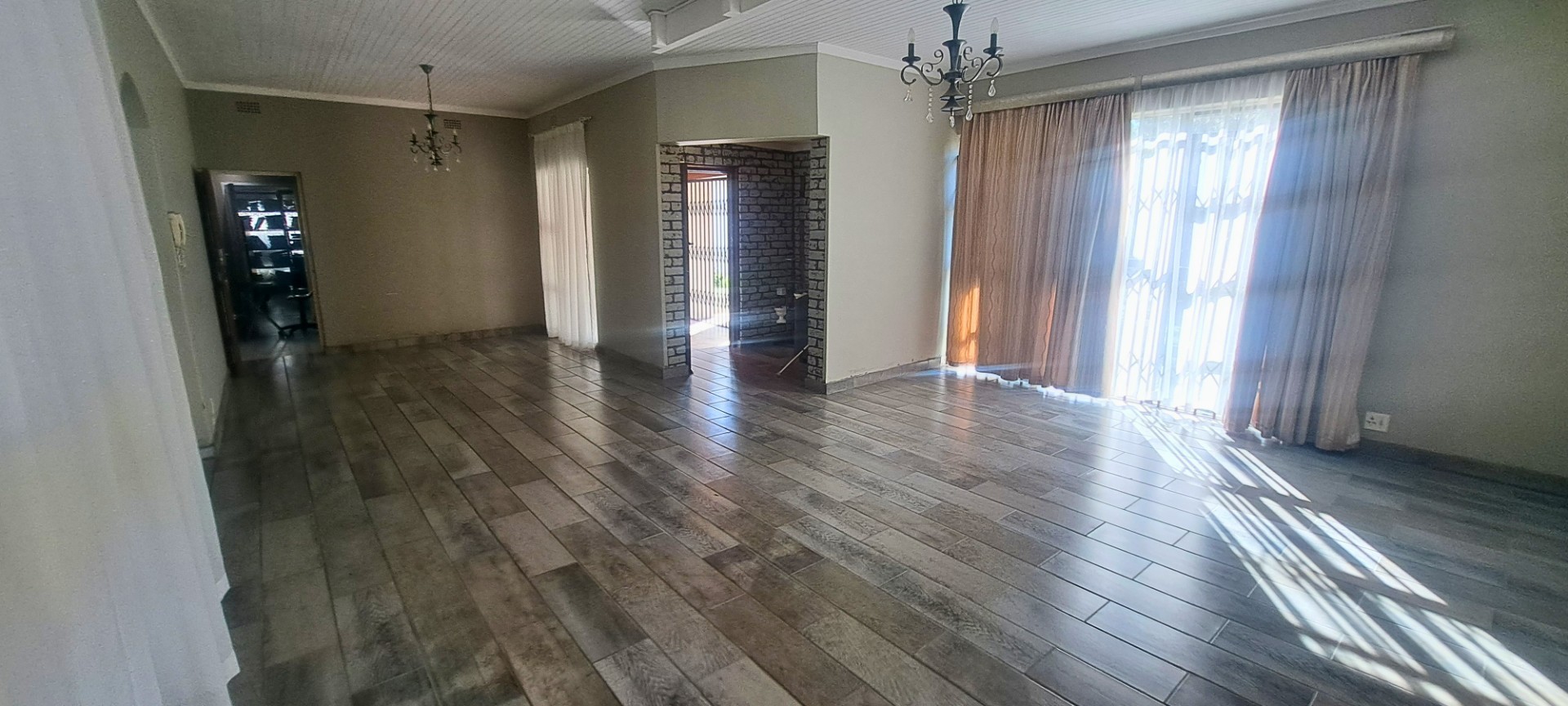 4 beds 3 Baths double garage House For Sale in White River White River Mpumalanga