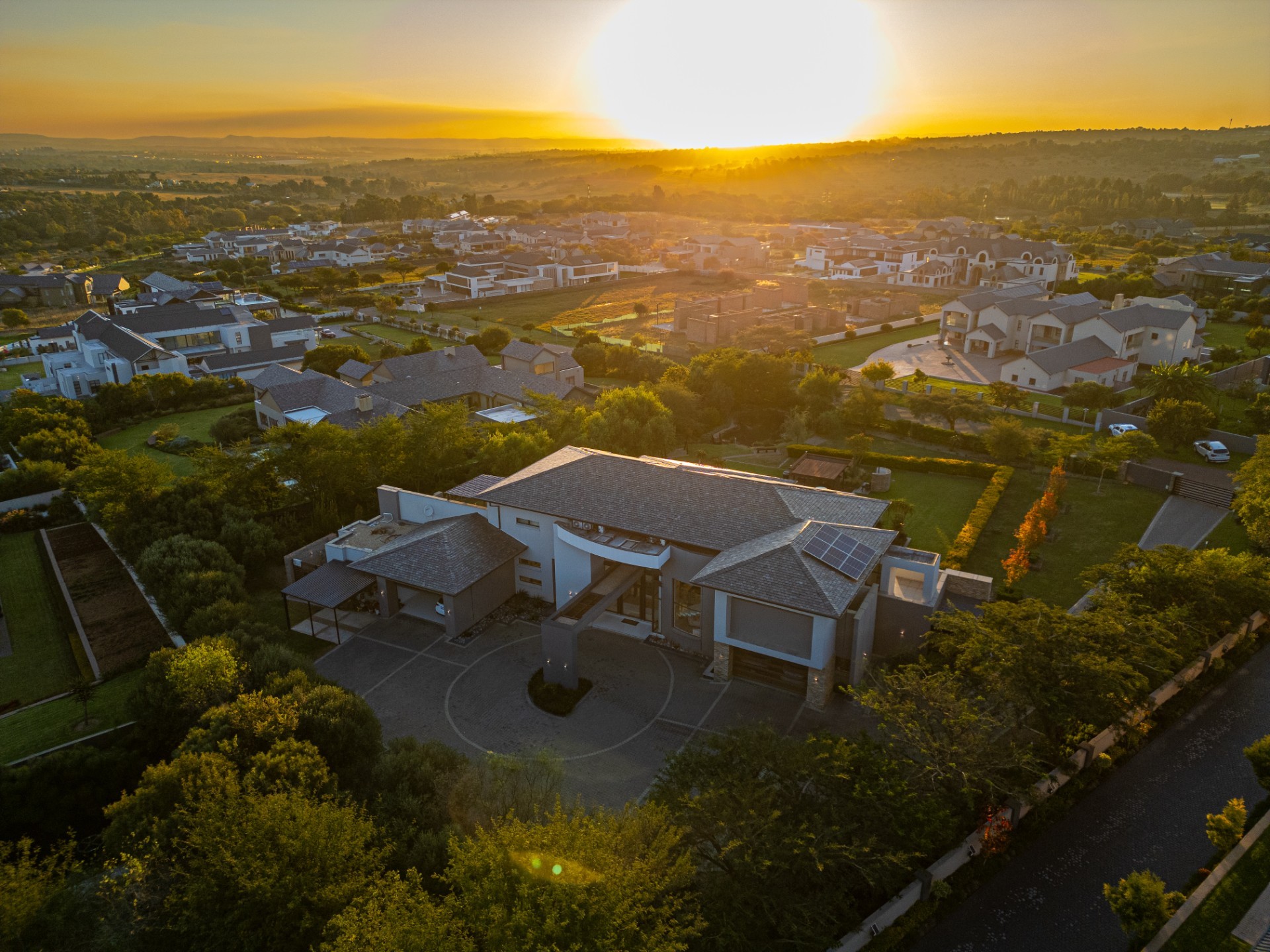 Timeless Luxury In Blue Hills Equestrian Estate