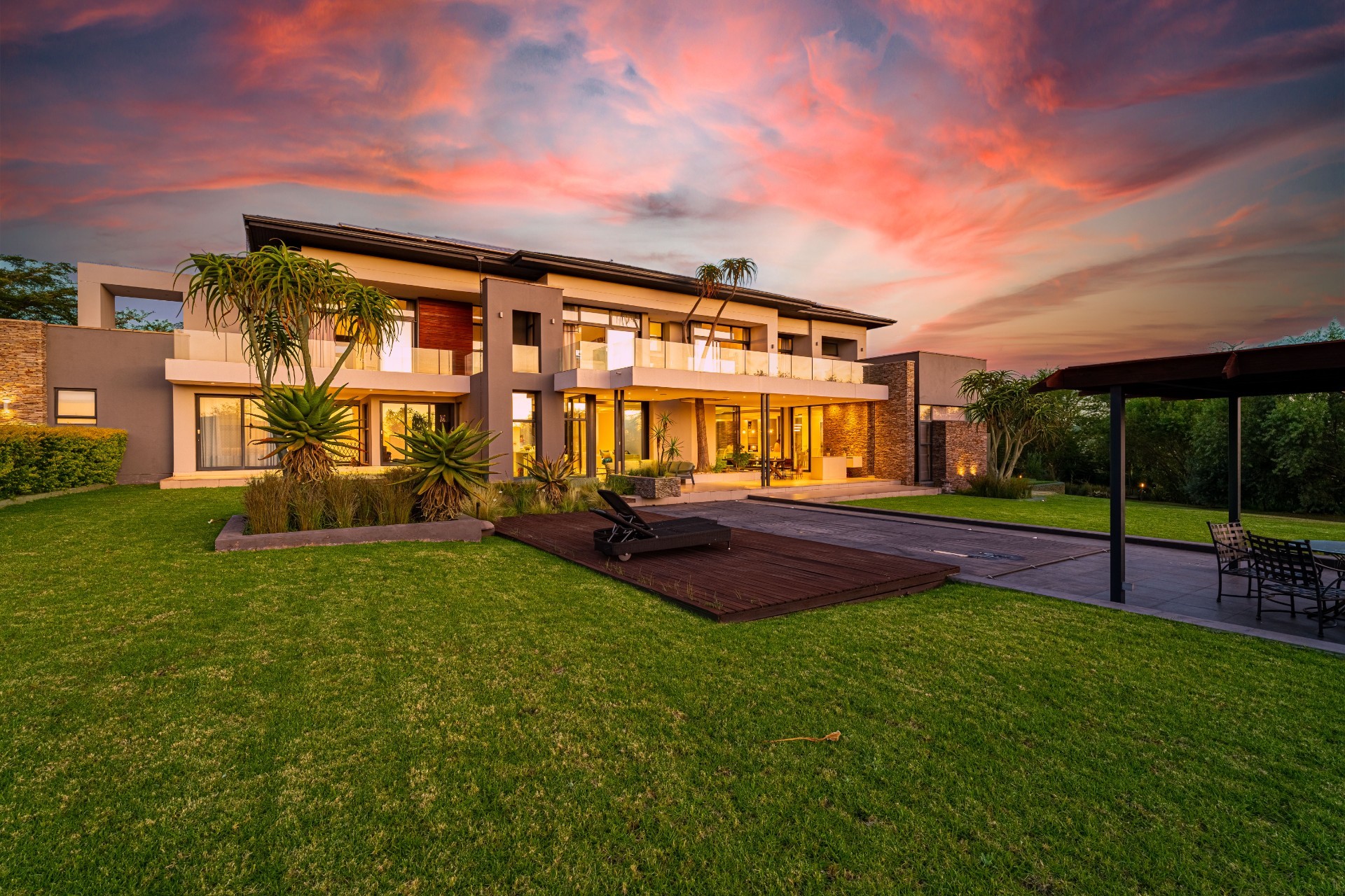 Timeless Luxury In Blue Hills Equestrian Estate