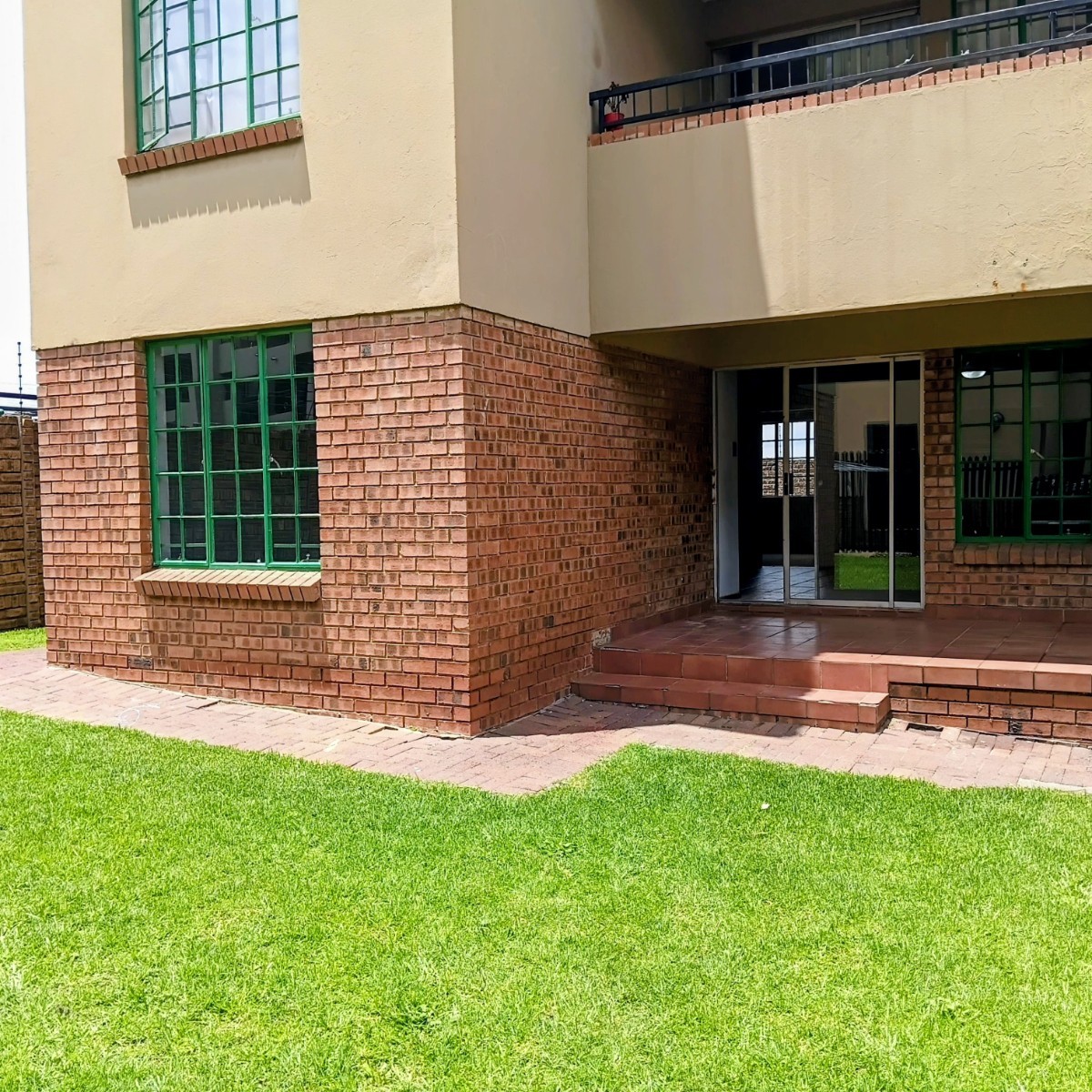 Apartment For Sale in Reyno Ridge, Witbank