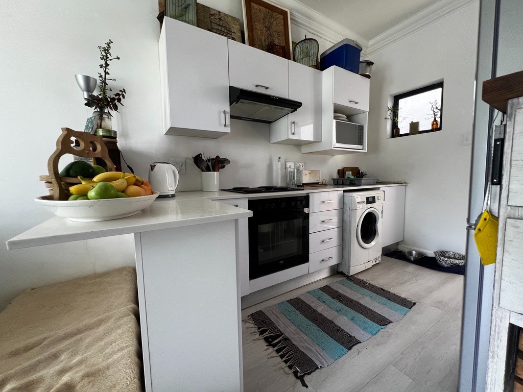 Small in size, big on lifestyle. Ground Floor 2 Bedroom Apartment