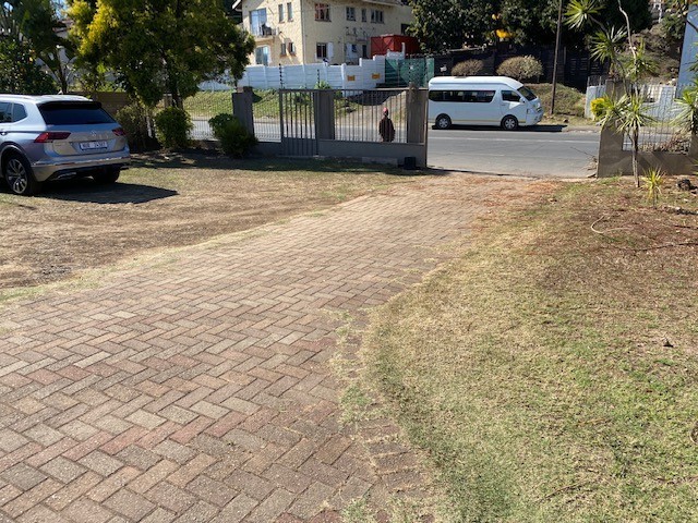 200m Office with 870m Land.