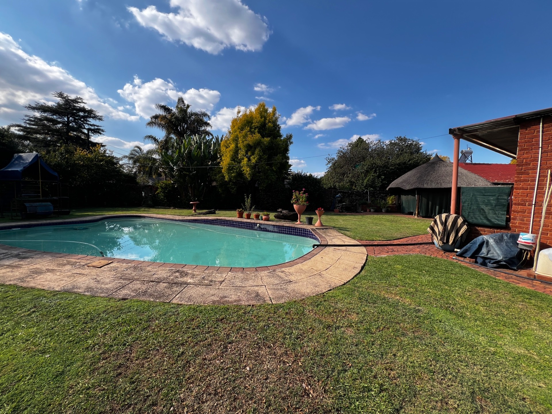 4 bedroom House 3 bathroom For Sale in Wierda Park Centurion