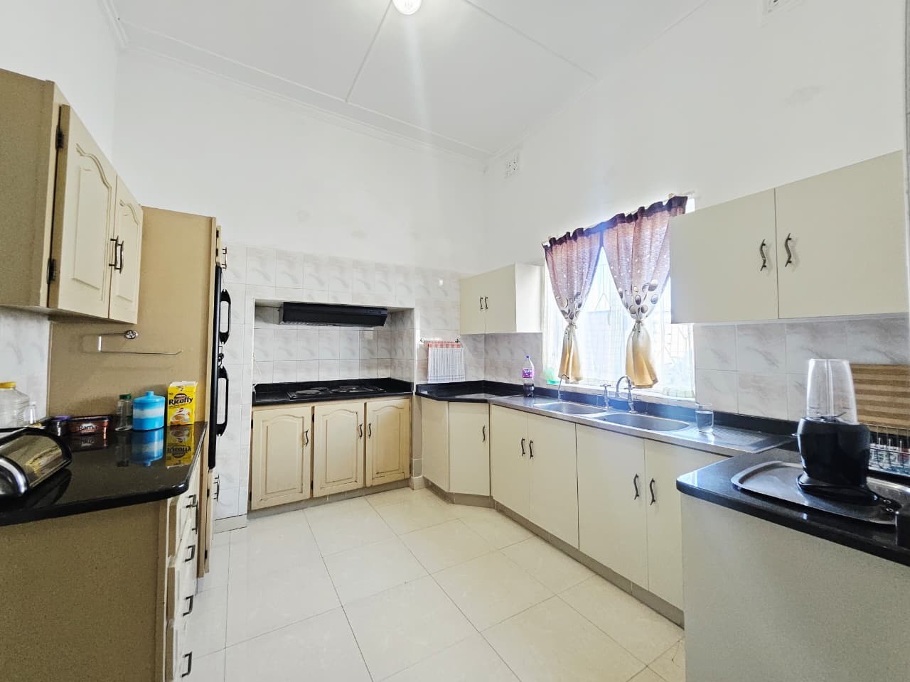 House For Sale in Windermere, Durban, KwaZulu Natal