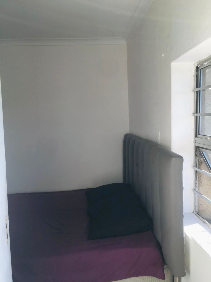 Apartment For Sale in Port Elizabeth Central, Port Elizabeth