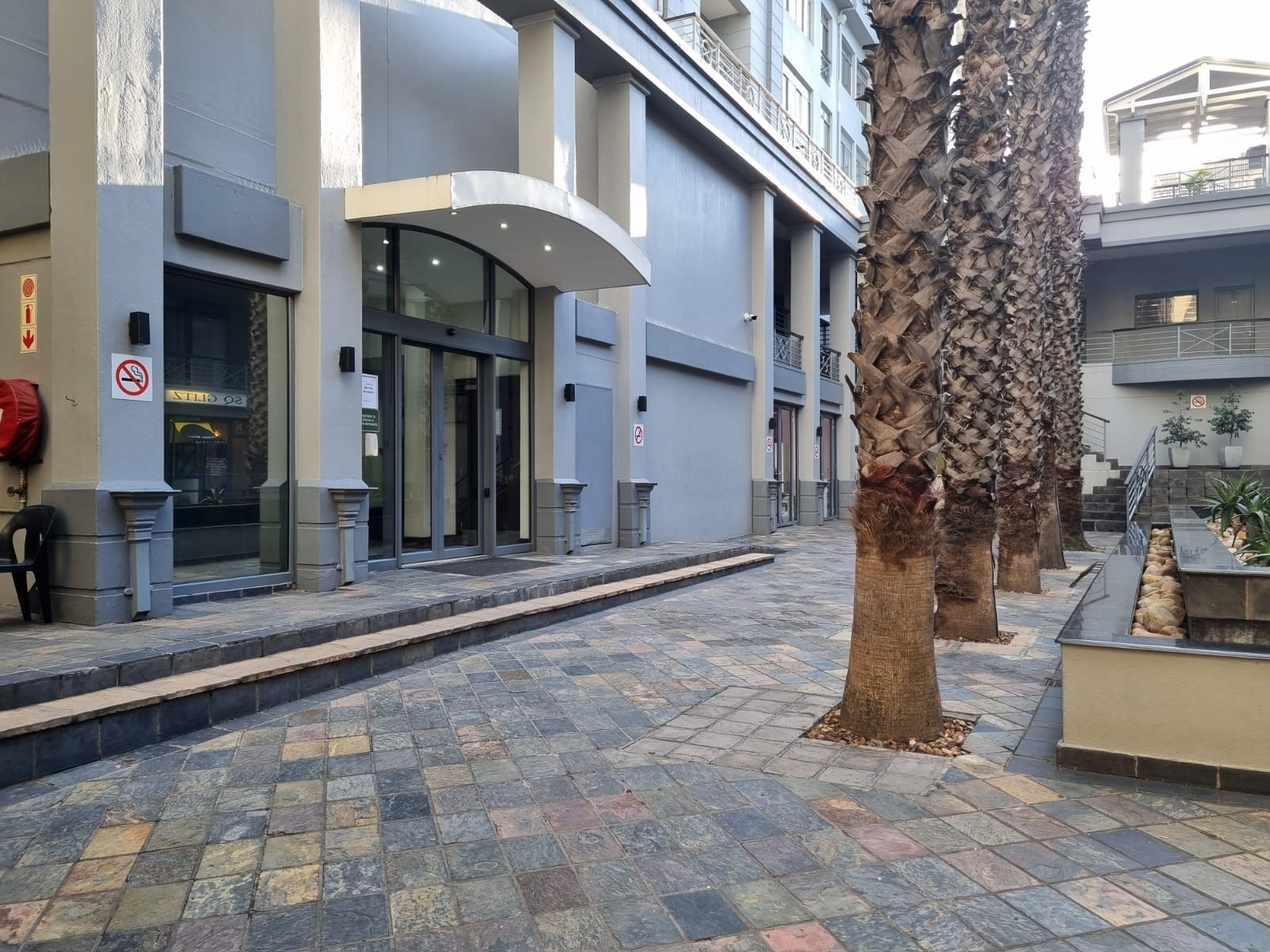 One-bedroom Apartment to Rent at The Square | Cape Town City Centre