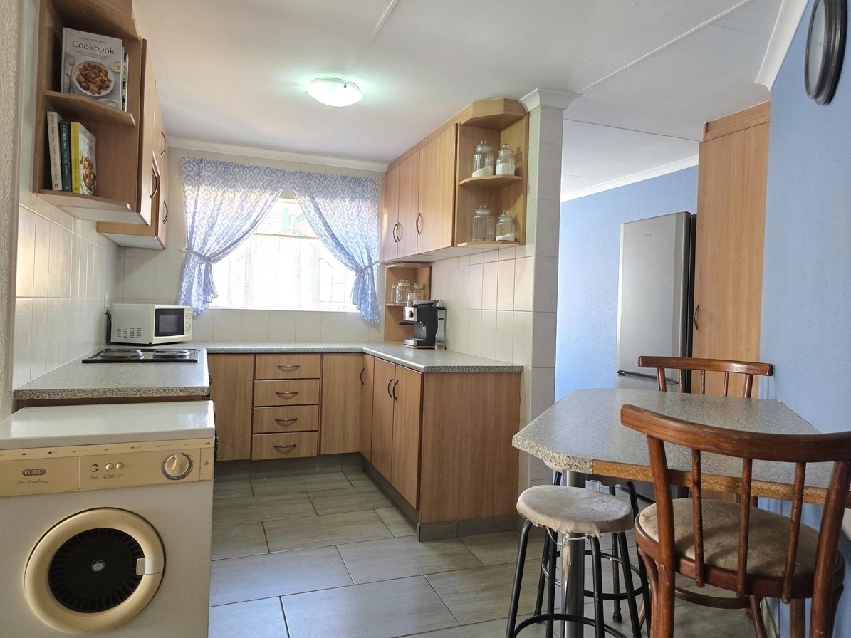 Secure 4 Bedroom 2 Bathroom KPx4