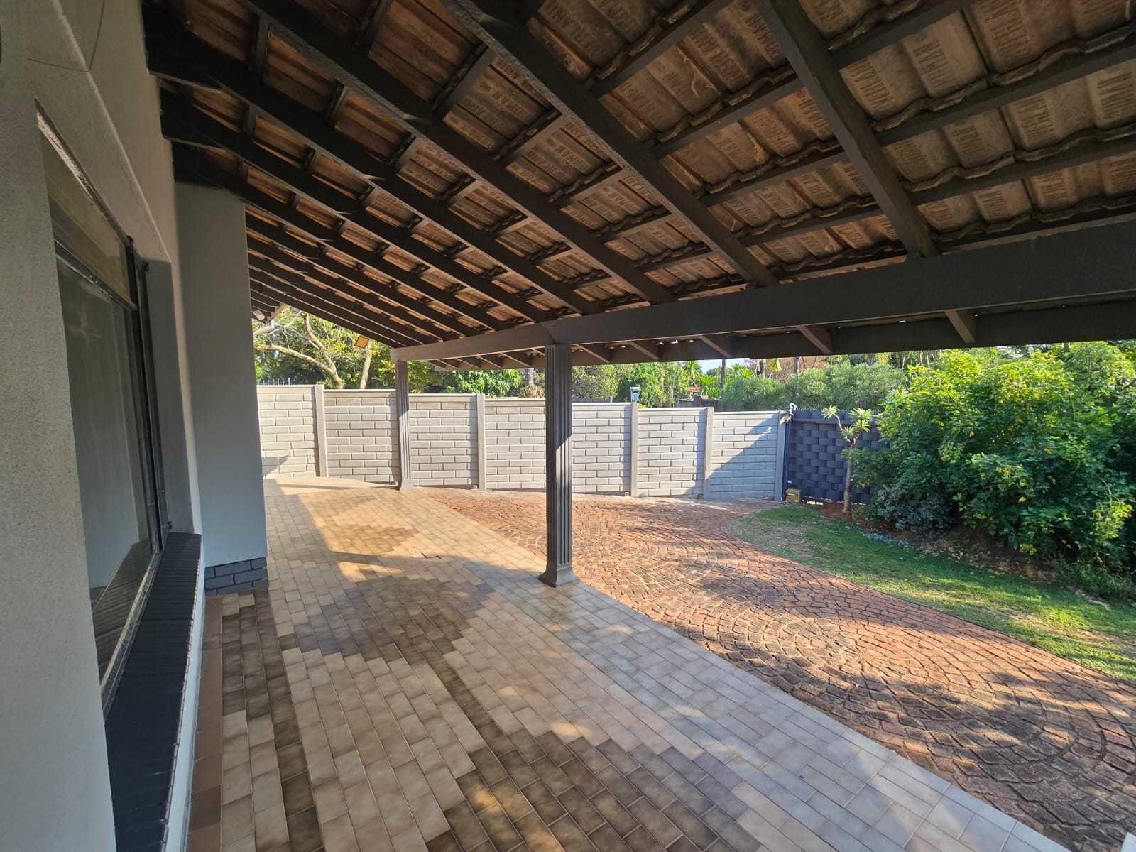 Beautiful 3-Bedroom Home to Rent in Magalieskruin
