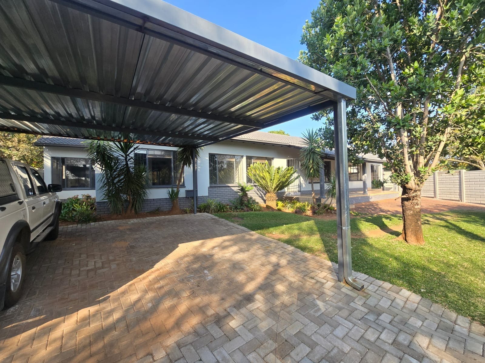 Beautiful 3-Bedroom Home to Rent in Magalieskruin