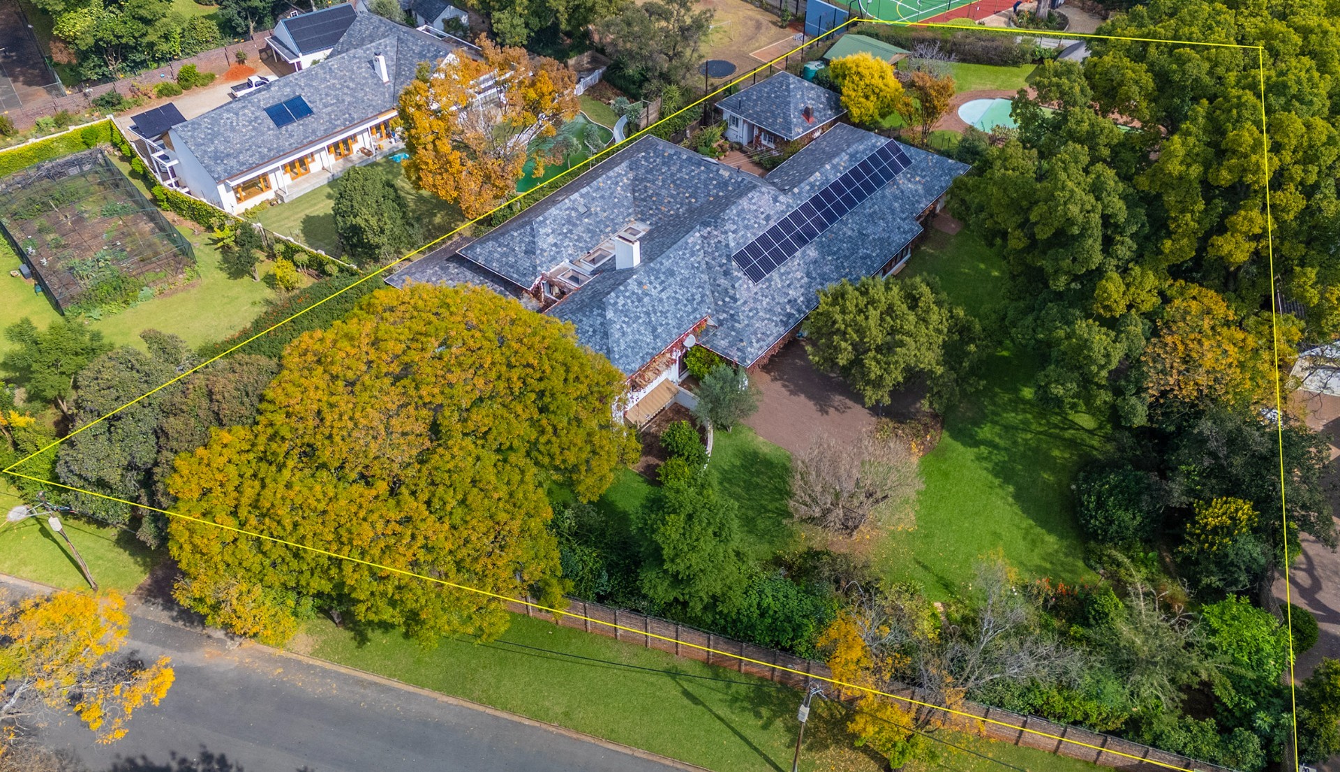 Beautifully appointed family home with huge garden Oasis, in the leafy suburbs of Birdhaven.