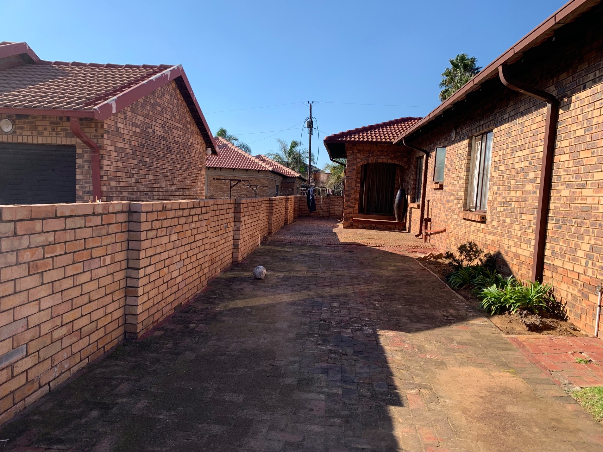 Townhouse For Sale in Witbank